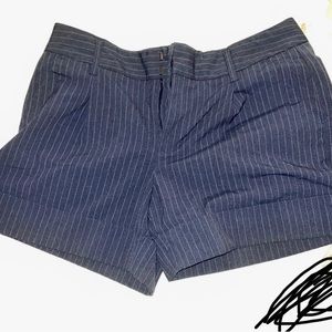 GAP Size 4 Women's Dress Shorts Pants Stretch Inseam 4.5, Four Pockets, Striped